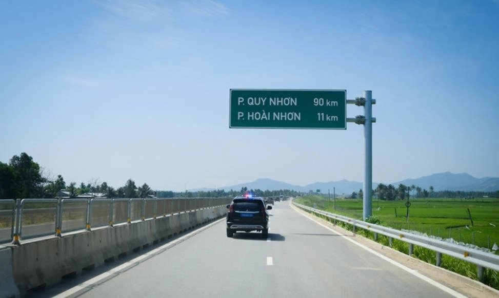 Dự kiến cao tốc Quảng Ngãi đến hầm Cù Mông chính thức khai thác từ ngày 29/4