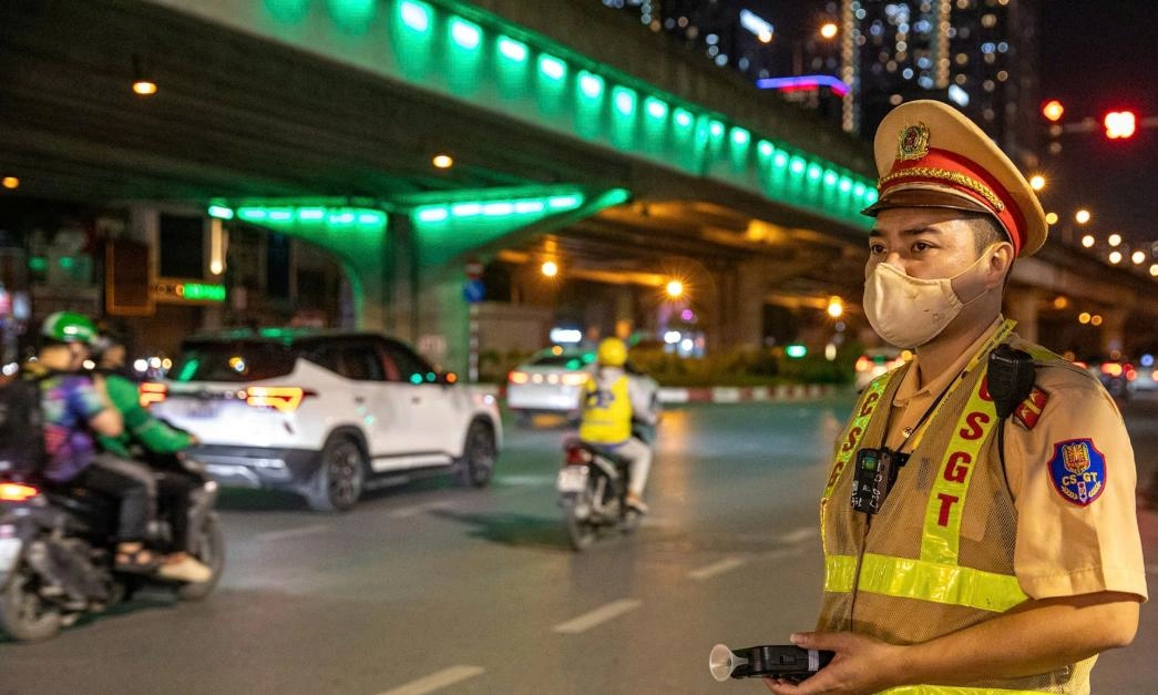 CSGT xử lý hơn 2.000 trường hợp vi phạm nồng độ cồn trong 1 ngày