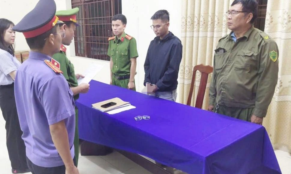 Khởi tố, bắt tạm giam tài xế vụ cháy ô tô ở cây xăng khiến 2 người tử vong