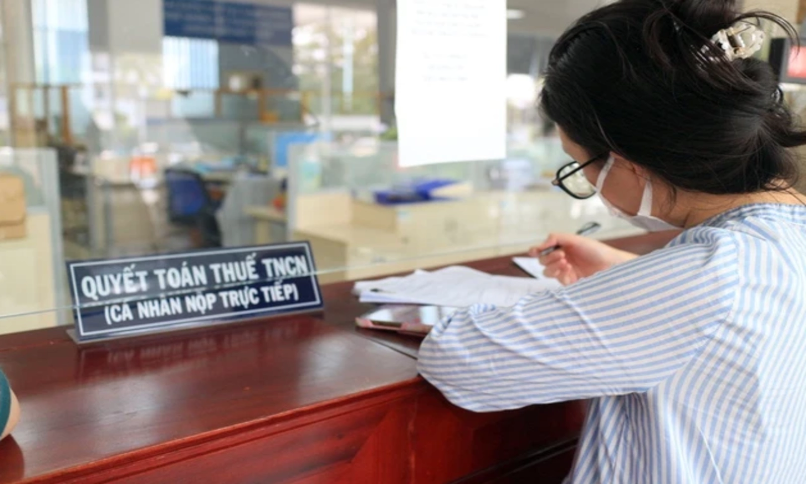 Thu nhập nhiều nơi, quyết toán thuế TNCN nộp ở đâu?