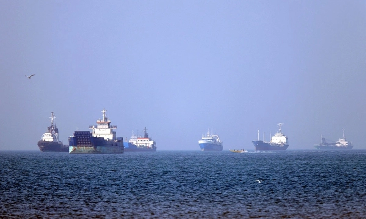 Iran phát tín hiệu hòa giải giữa lúc eo biển Hormuz vẫn căng như dây đàn