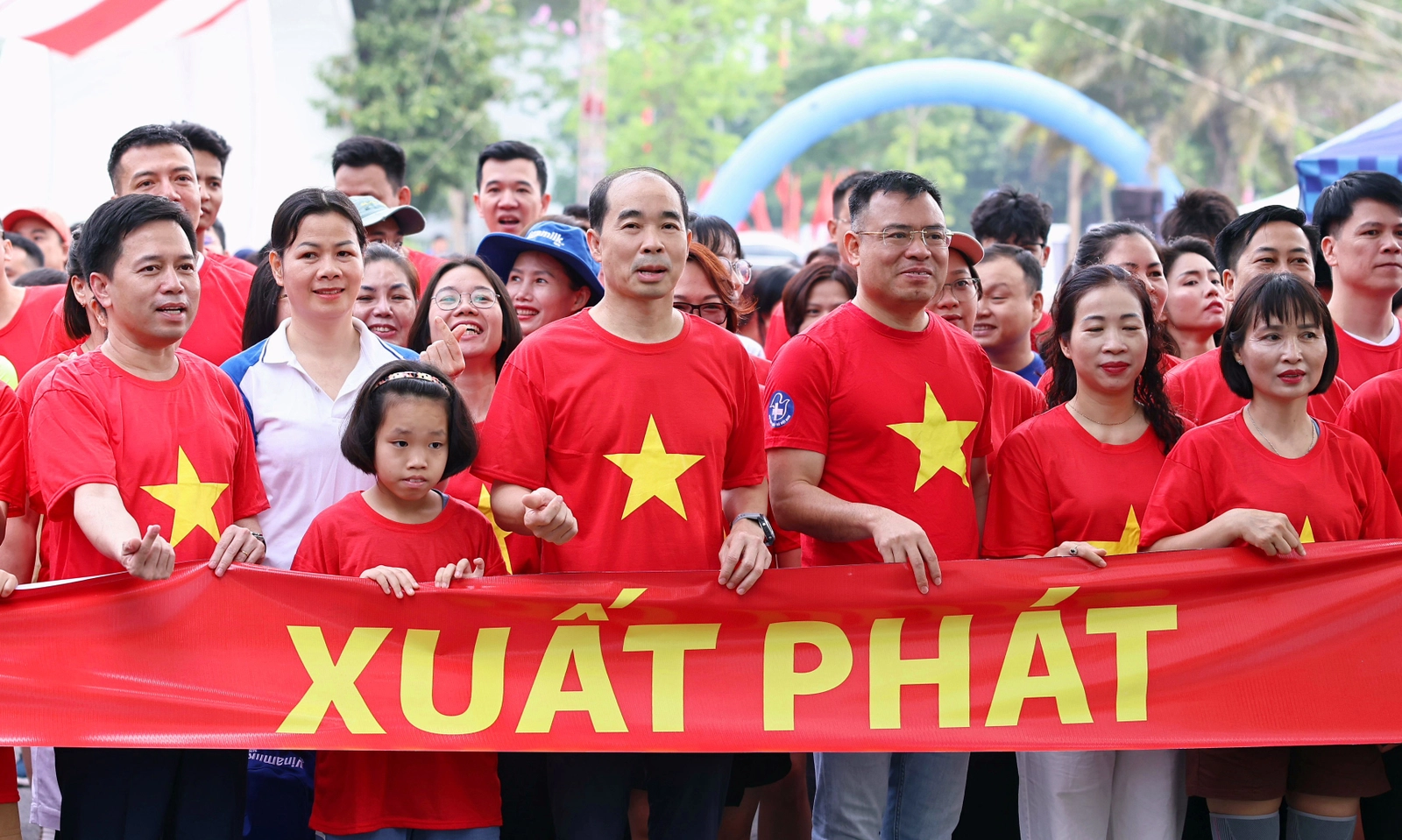 Ngàn bước chân-Triệu trái tim khỏe: Chung tay hành động vì một cộng đồng khỏe mạnh hơn