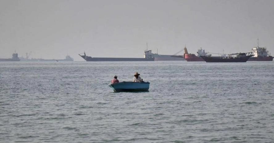 Sau vụ tấn công gần Hormuz, một tàu Ấn Độ nghi bị chìm 
