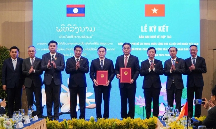 TPHCM đẩy mạnh hợp tác nhiều lĩnh vực với Viêng Chăn