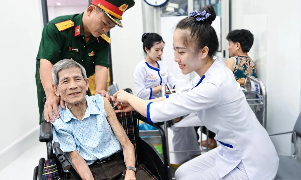 Người dân Côn Đảo sẽ được tiêm vaccine cúm miễn phí