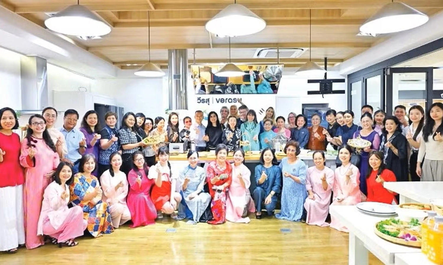 Tương lai tươi sáng cho quan hệ Việt Nam - Thái Lan