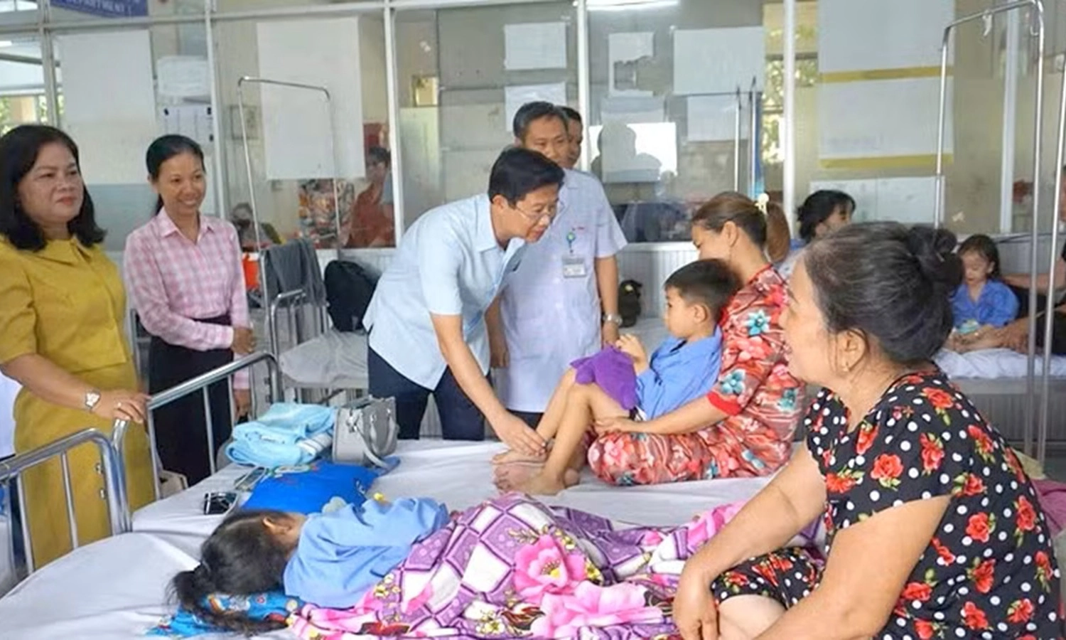 Đồng Tháp: 42 người còn điều trị sau vụ nghi ngộ độc tại trường học