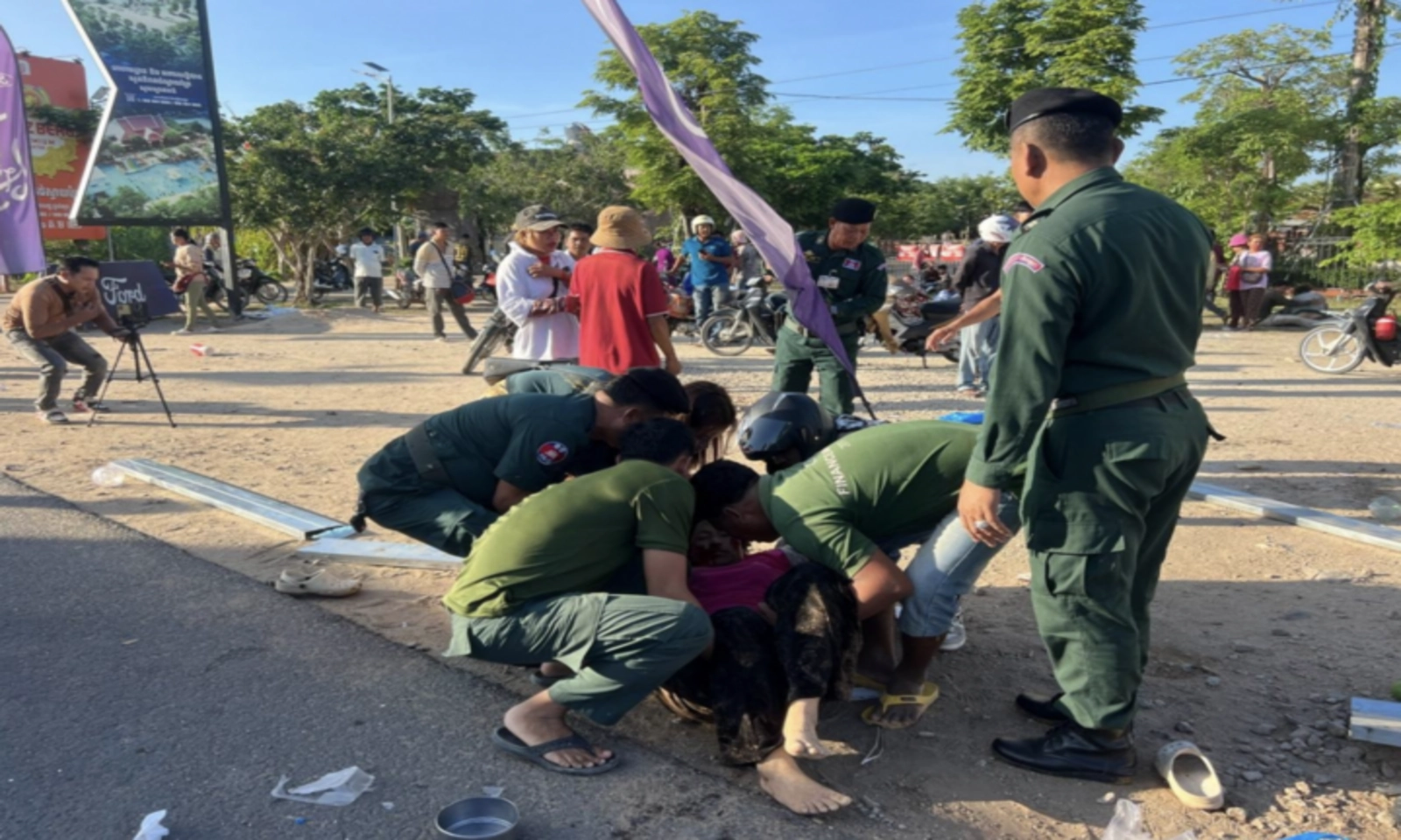 Campuchia: Hai vụ tai nạn nghiêm trọng, 14 người thiệt mạng, hơn 90 người bị thương