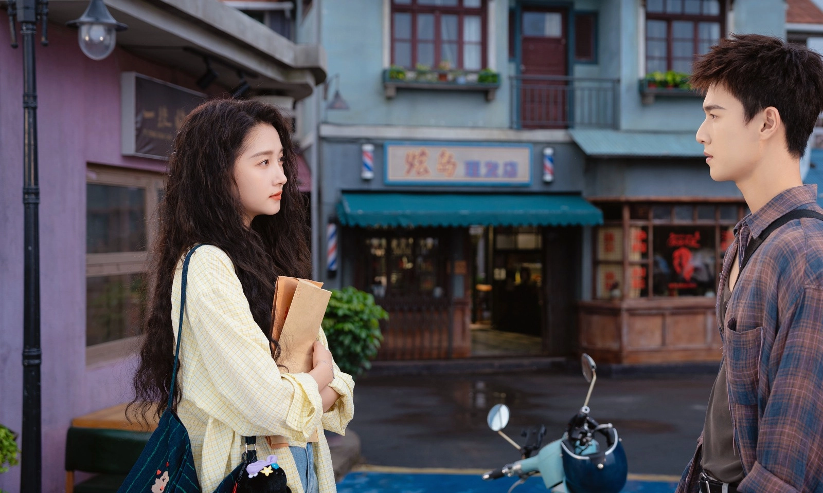 Phim Chói Mắt tựa như bản tình ca mùa hè ngọt ngào nhưng chưa trọn vẹn