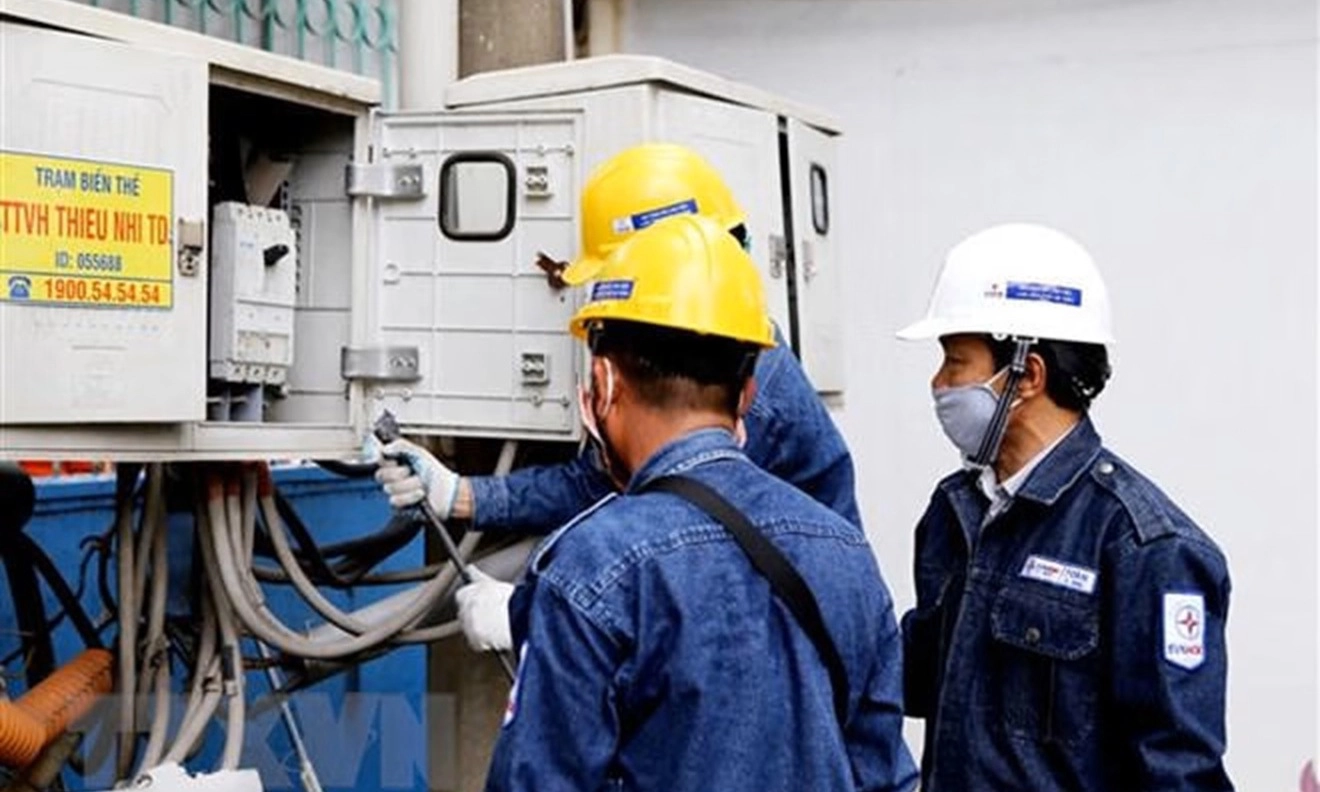 EVN lý giải tác động của khung giờ điện cao điểm mới