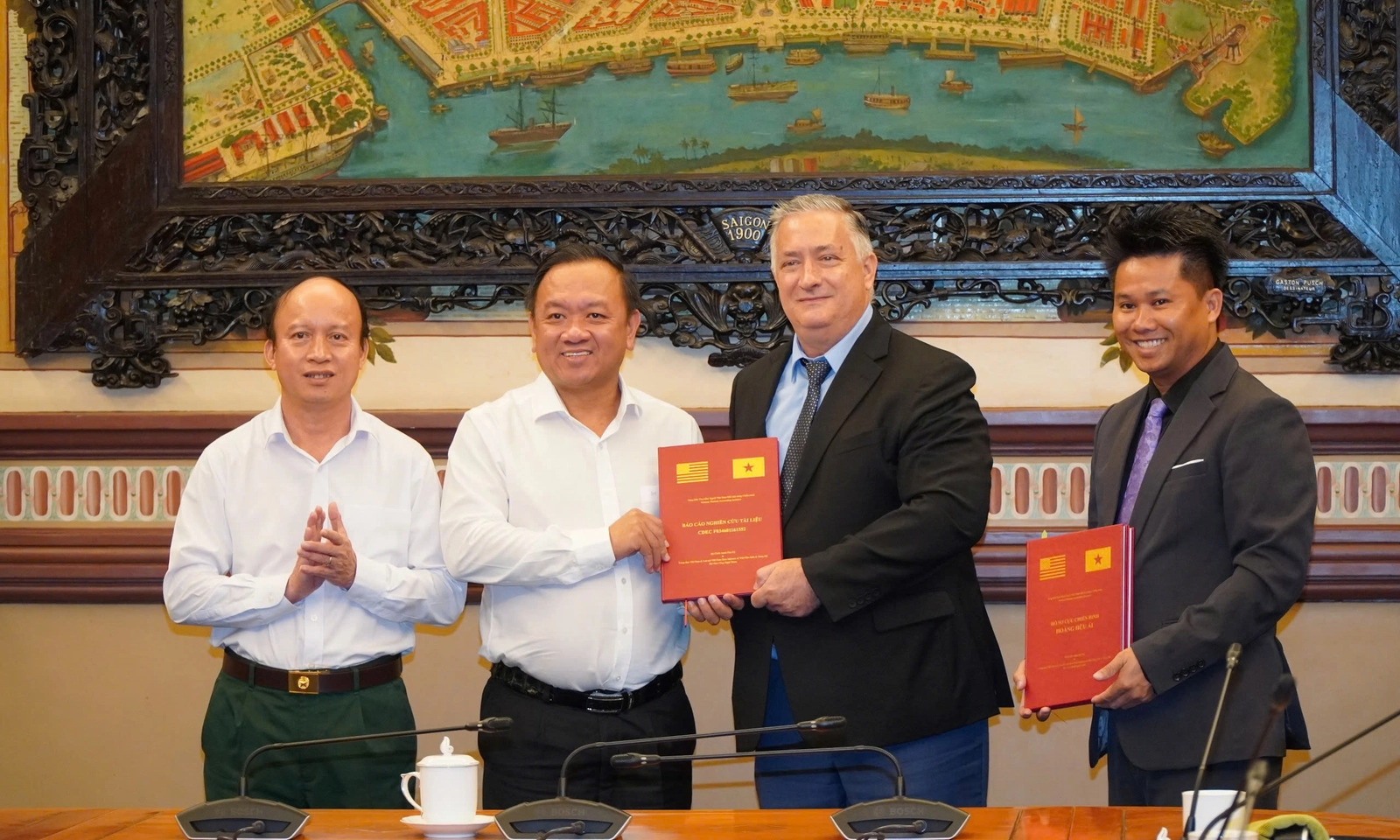 TPHCM phối hợp với chuyên gia Hoa Kỳ nhằm đẩy nhanh công tác tìm kiếm, quy tập hài cốt liệt sĩ