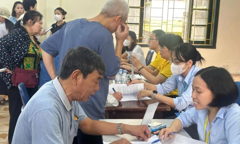 Trước tháng 7, những ai cần làm lại giấy ủy quyền nhận lương hưu?