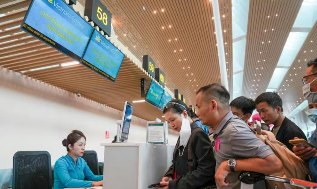 Cấm bay từ 3 tháng đến vĩnh viễn: Những trường hợp nào?