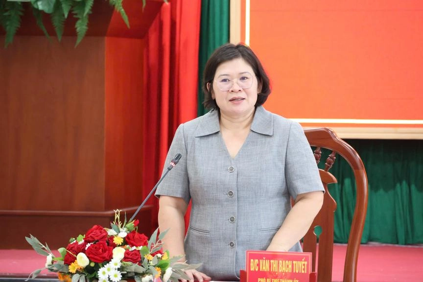 Cần đẩy mạnh cung cấp dịch vụ công trực tuyến toàn trình