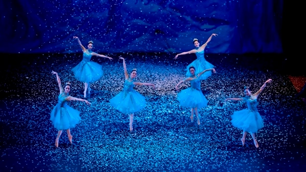 Vũ kịch Kẹp Hạt Dẻ cháy vé trong mùa Giáng sinh