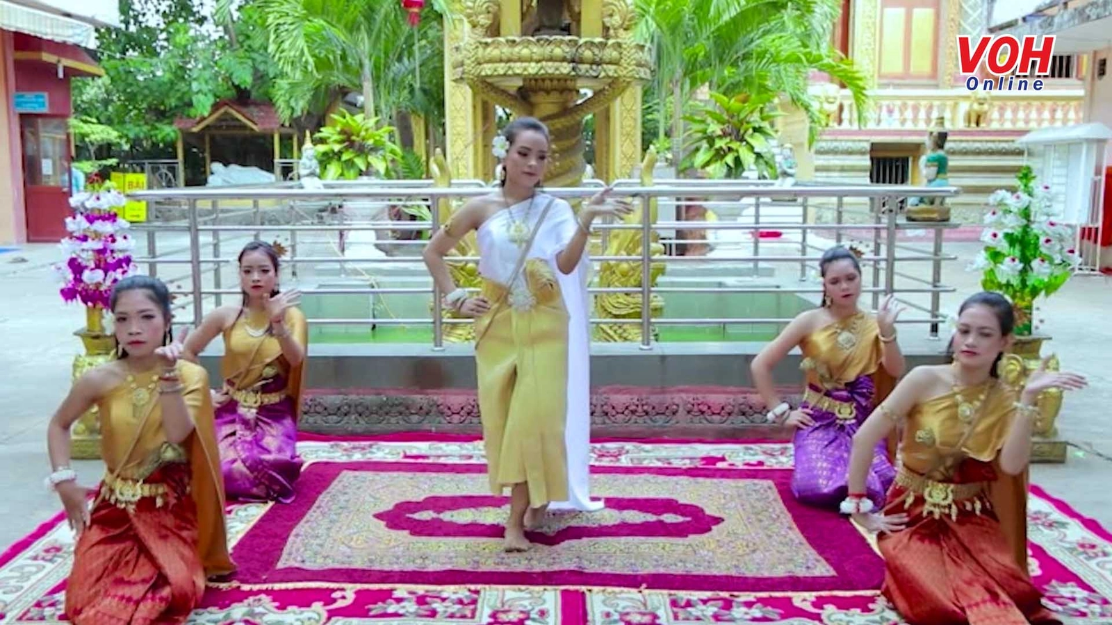 Robam Ken, Robam Tep Apsor: Nét đặc sắc nghệ thuật múa Khmer