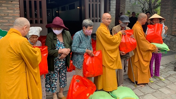 Năm 2020 Ban văn hóa Phật giáo TPHCM dành hơn 6,6 tỷ đồng làm công tác từ thiện xã hội