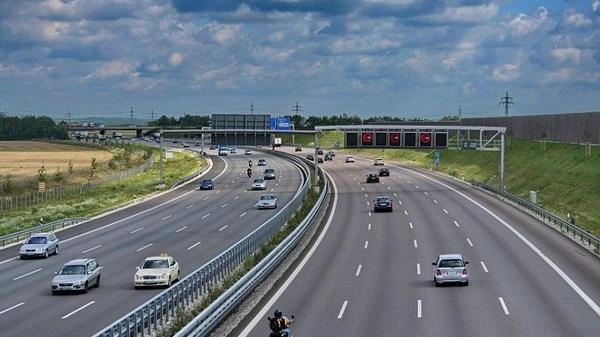 Tin nóng chiều 16/7: Cục CSGT kiến nghị học lái xe phải có phần chạy trên cao tốc
