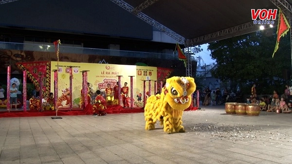 Mời du khách Về chợ Lớn xem múa lân