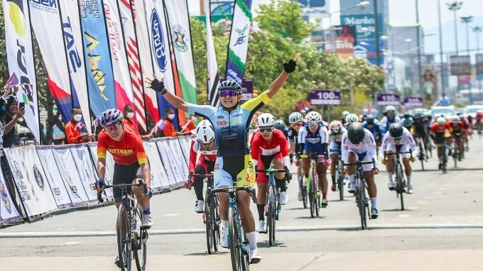 Nguyễn Thị Thật rút thua cua-rơ chủ nhà tại Tour of Thailand 2023