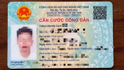 Khởi tố kẻ chụp căn cước công dân của người khác để chiếm đoạt tiền