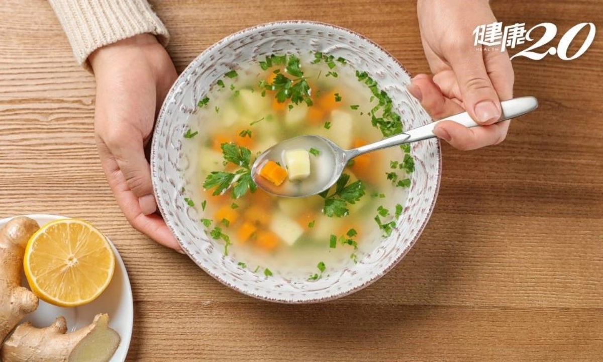 Người Hồng Kông sống thọ hơn người Nhật Bản nhờ canh bổ dưỡng
