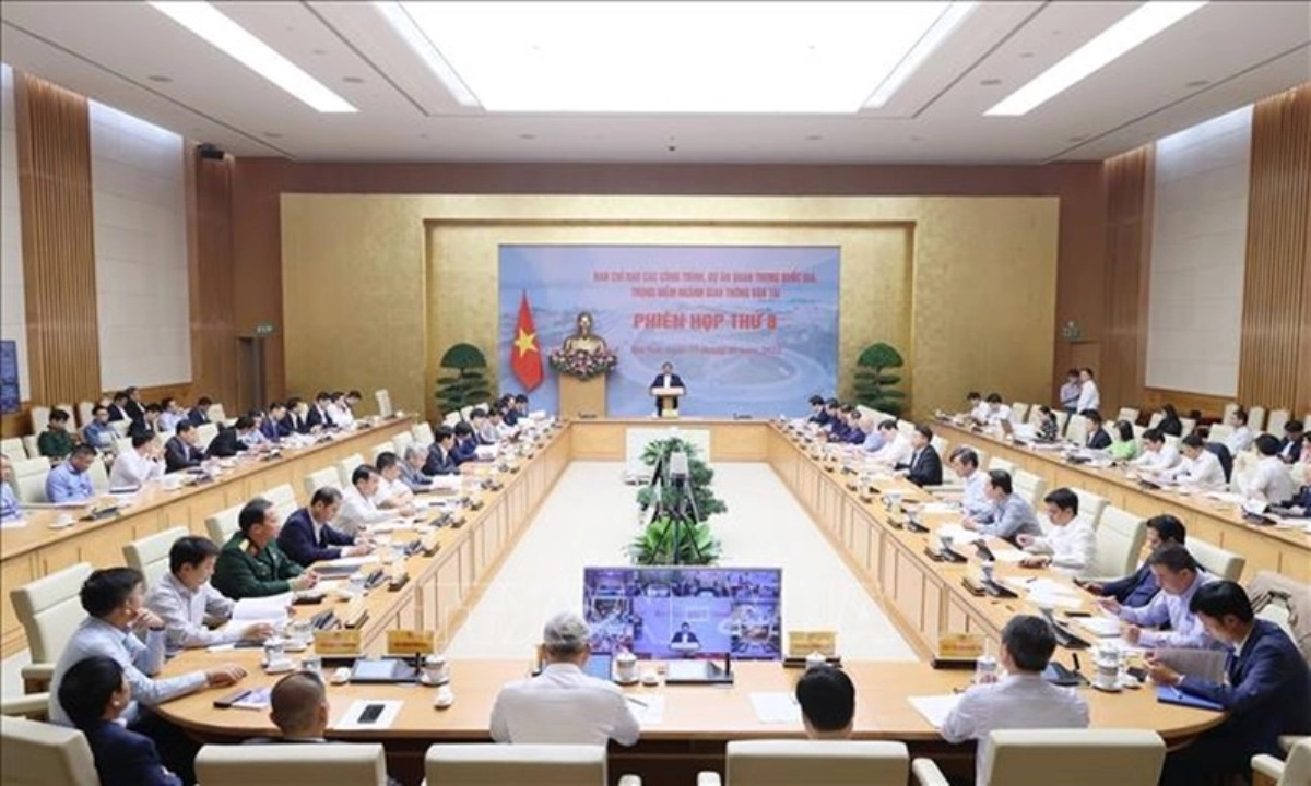 Giải quyết vấn đề giải phóng mặt bằng, vật liệu xây dựng để thúc đẩy các dự án GTVT trọng điểm