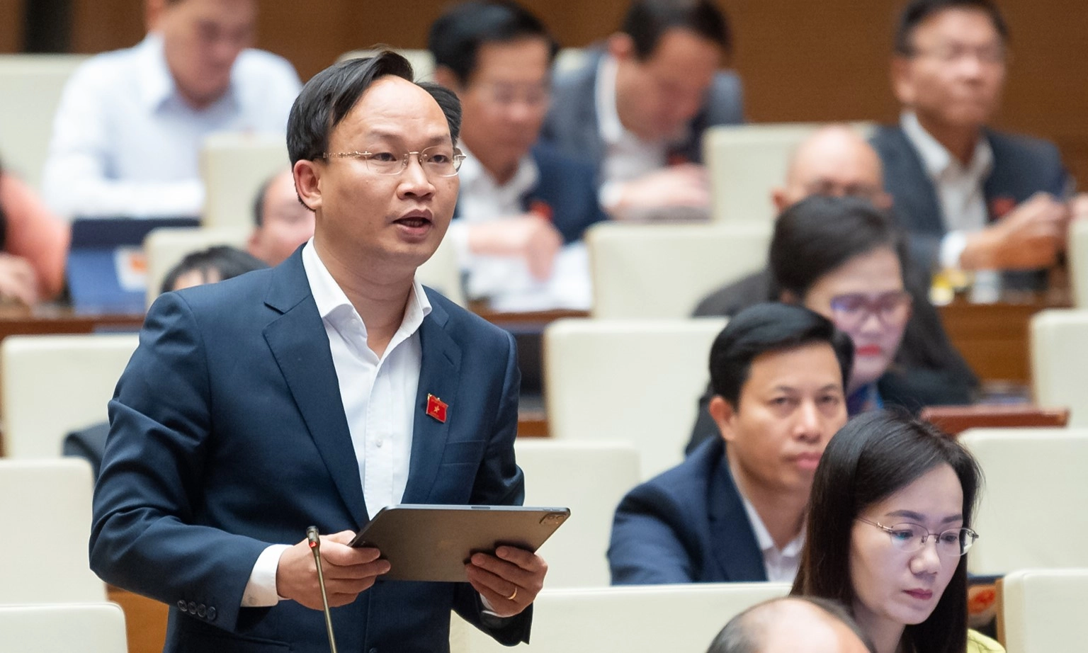 Cần công khai, minh bạch việc ngân hàng thương mại làm đại lý bảo hiểm nhân thọ