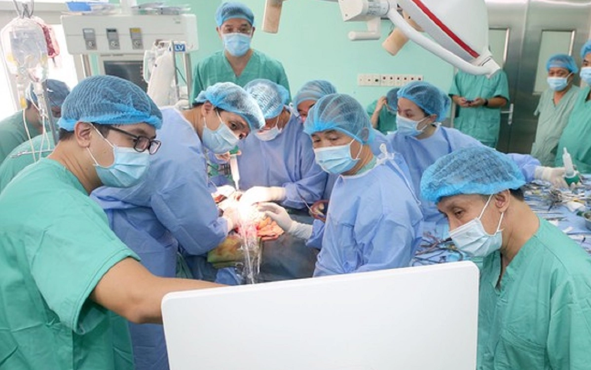 Bệnh viện Trung ương Huế: Kỷ lục ghép tạng cứu 8 bệnh nhân trong 48 giờ